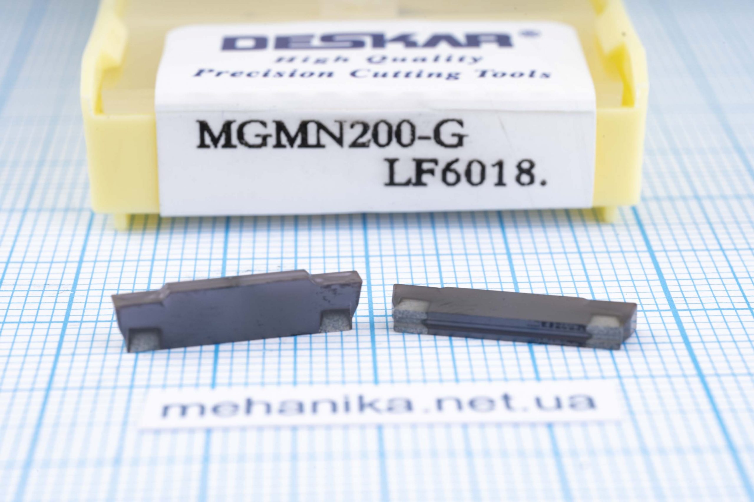 Вставка відрізна (різець) MGGN200-G LF6018 DESCAR 55 HRC