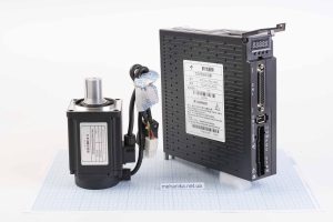 Серводвигун SDC60AEA04030-SC3-AP-CB (400W, 1.27 Nm) + серводрайвер SD100C-15AL-GBN 220W/7A